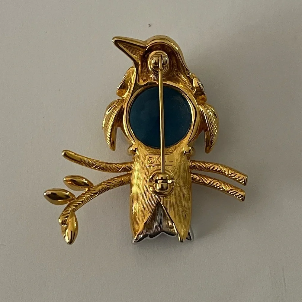 Kenneth Jay Lane (KJL) Elegant Crystal Blue Bird Brooch with Gold Tone Setting